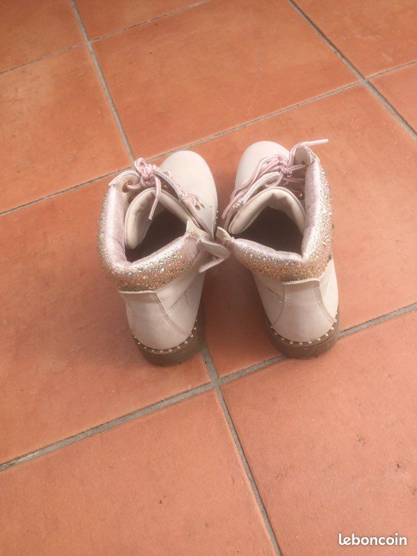 Chaussures pointure 35 (image 3)