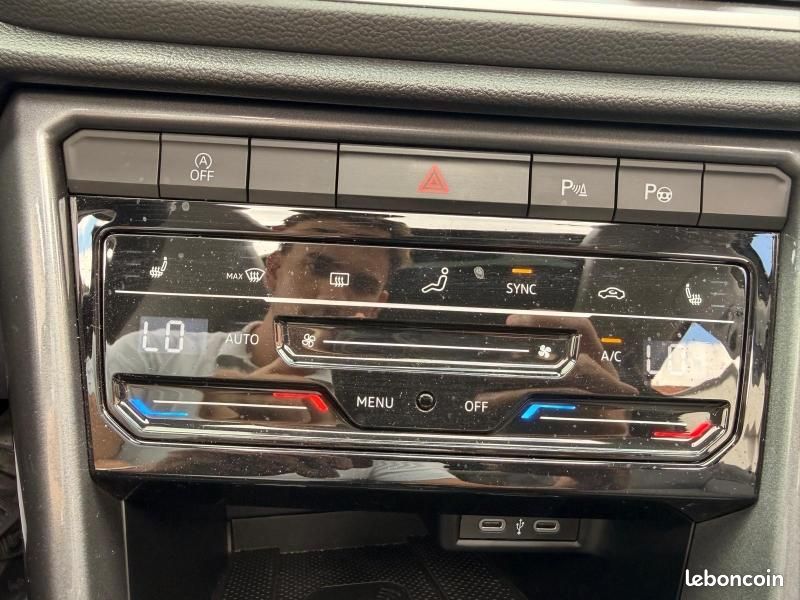 Volkswagen T-Roc 1.5 TSI EVO 150ch Style Exclusive DSG7 (image 21)