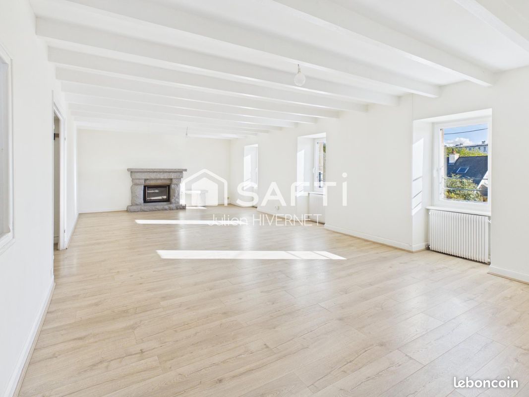 Immeuble 245 m² · à Morlaix · 245 m² · 389 000 €