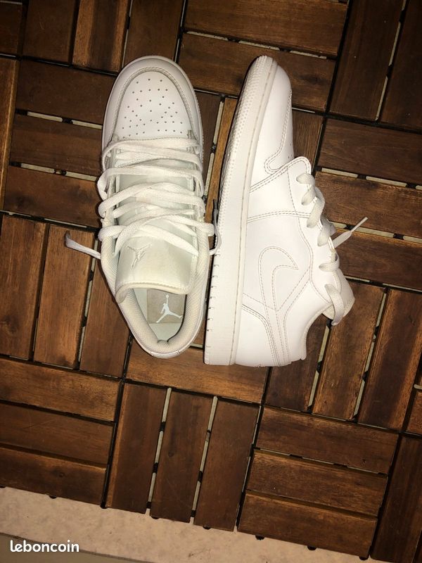 Jordan low one blanche (image 4)