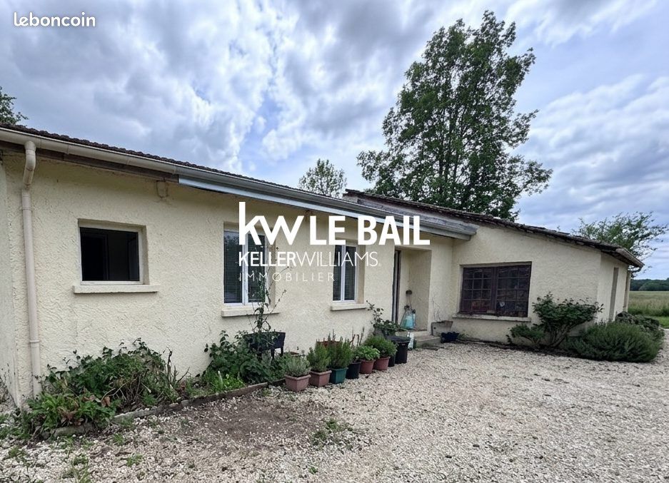 Maison 3 pièces 100 m² · à Sauveterre · 100 m² · 139 900 €