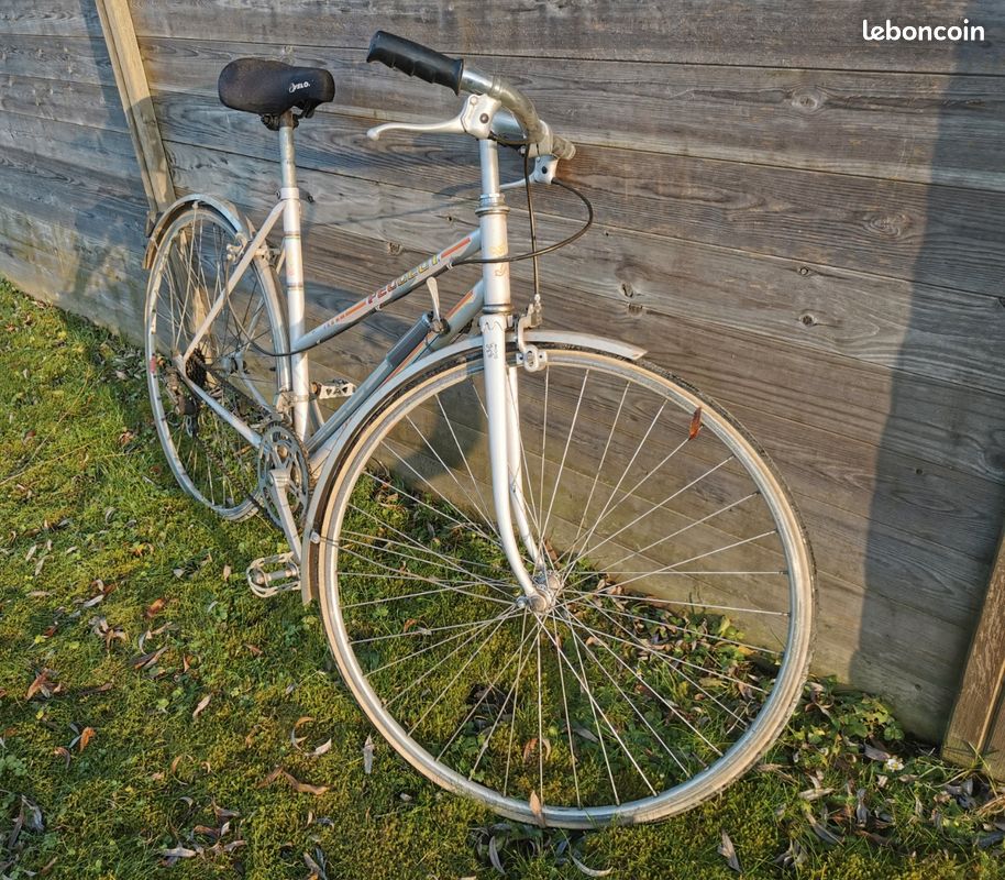 Vélo Peugeot (image 2)