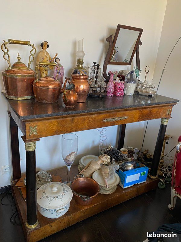 Console (image 1)