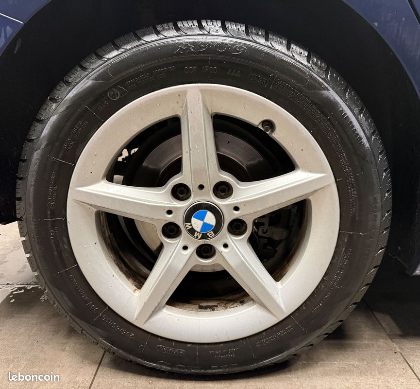 BMW SERIE 1 118i 136ch BUSINESS BVA8 (image 12)