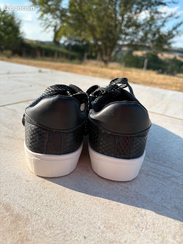 Basket / chaussures plates (image 4)
