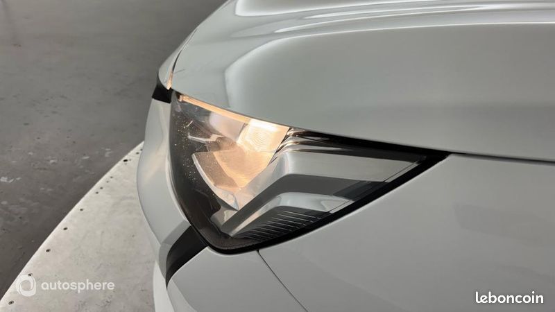 Peugeot 208 1.2 PureTech 75ch S&S Like (image 17)