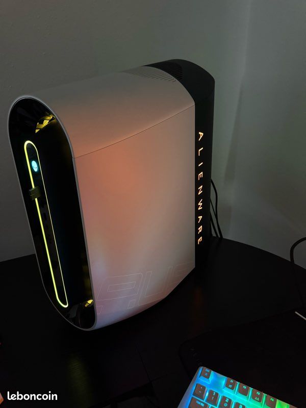 Setup gaming complet Alienware RTX 3080 / i9 / écran 240 Hz (image 3)