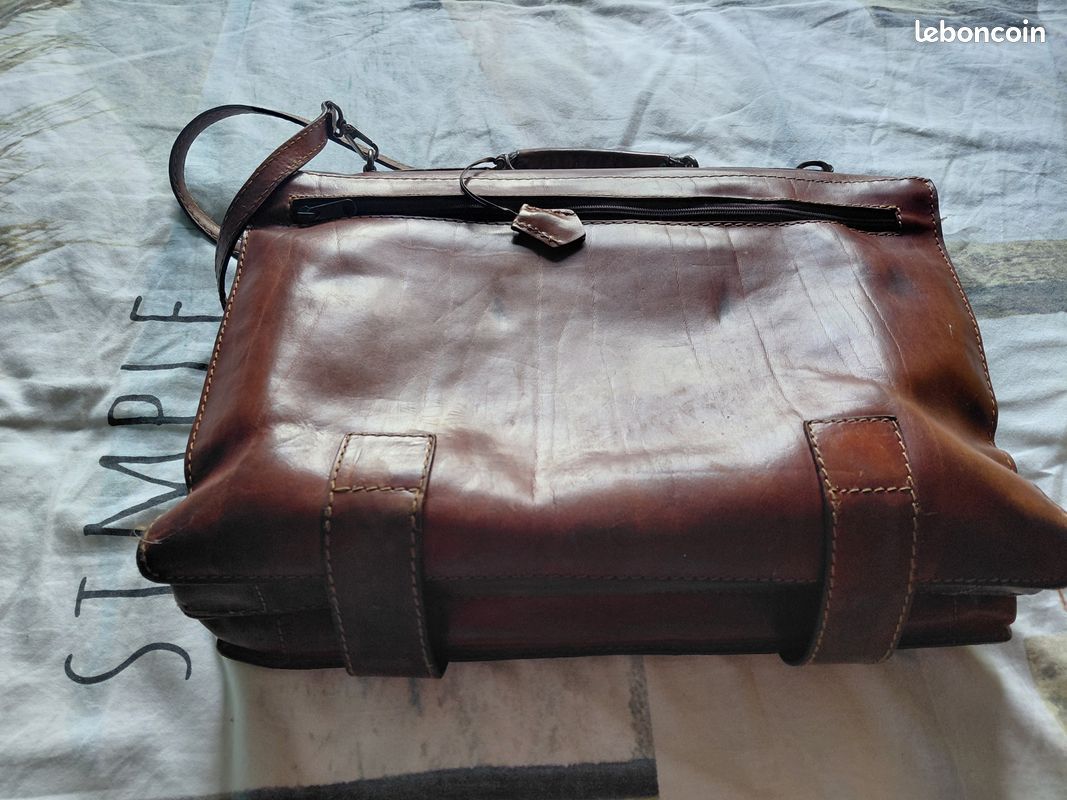 Besace pur cuir (image 2)