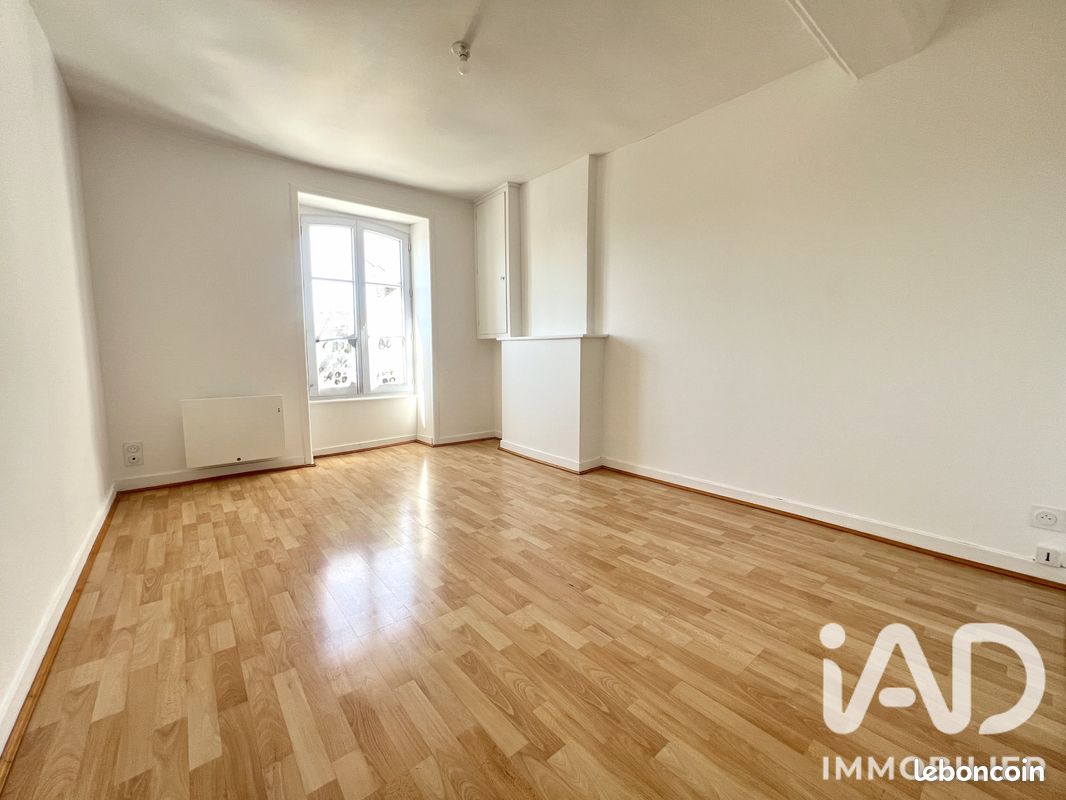 Appartement 1 pièce 21 m² · à Évron · 21 m² · 435 €