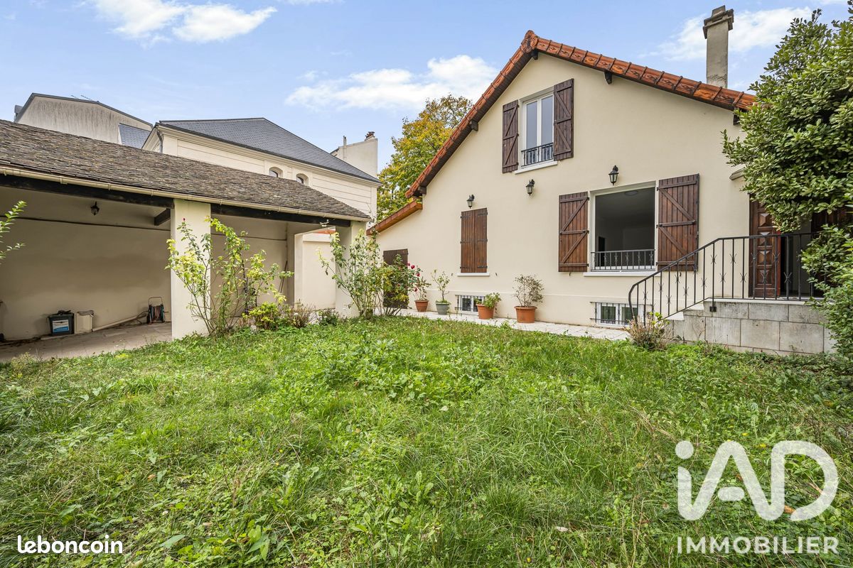 Maison 7 pièces 224 m² · à Maisons-Alfort · 224 m² · 990 000 €