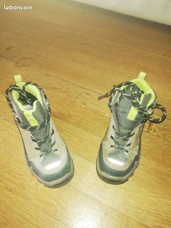 Chaussures de montagne (image 1)