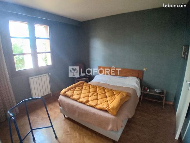 https://img.leboncoin.fr/api/v1/lbcpb1/images/5e/fb/0b/5efb0bfbcd79121a048ea98df84d9a1cb91b48b4.jpg?rule=ad-image
