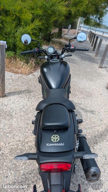 Kawasaki Eliminator 500 état irréprochable. Plus de 1100 euros d'options dont amort. EMC. Garantie encore 2 ans (image 3)