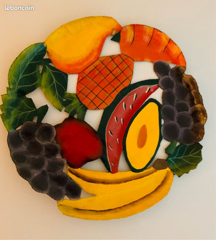 Assiette murale fruits exotiques en metal (image 1)