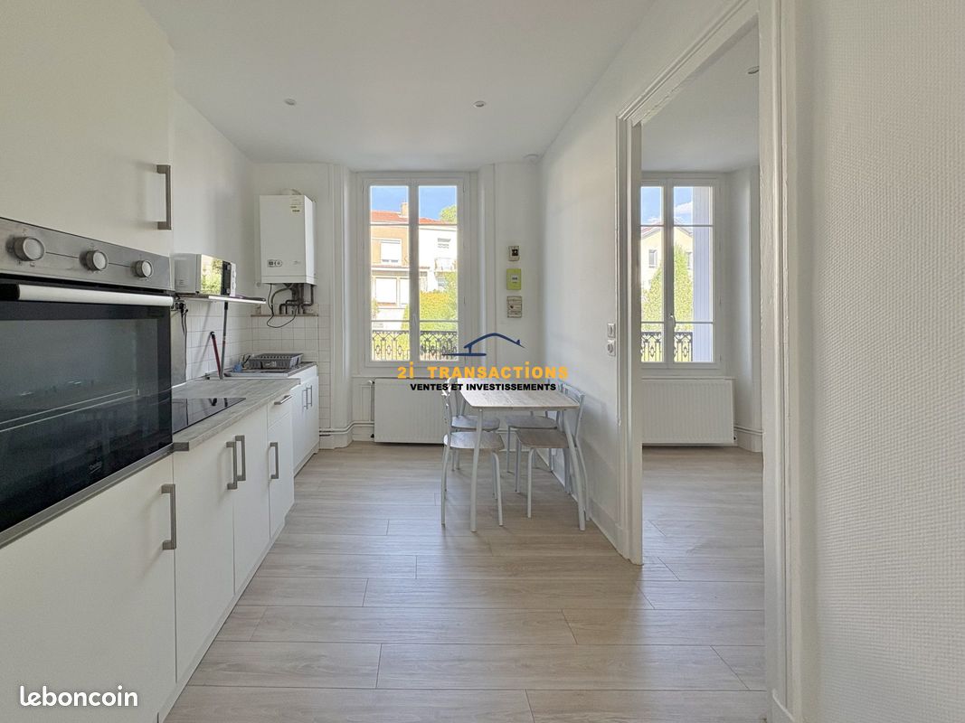 Appartement 2 pièces 48 m² · à Saint-Étienne · 48 m² · 500 €/mois