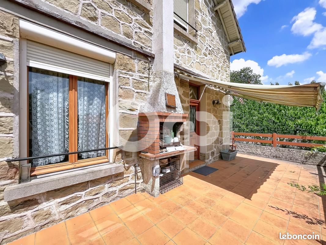 Maison 6 pièces 122 m² · à Brive-la-Gaillarde · 122 m² · 175 000 €