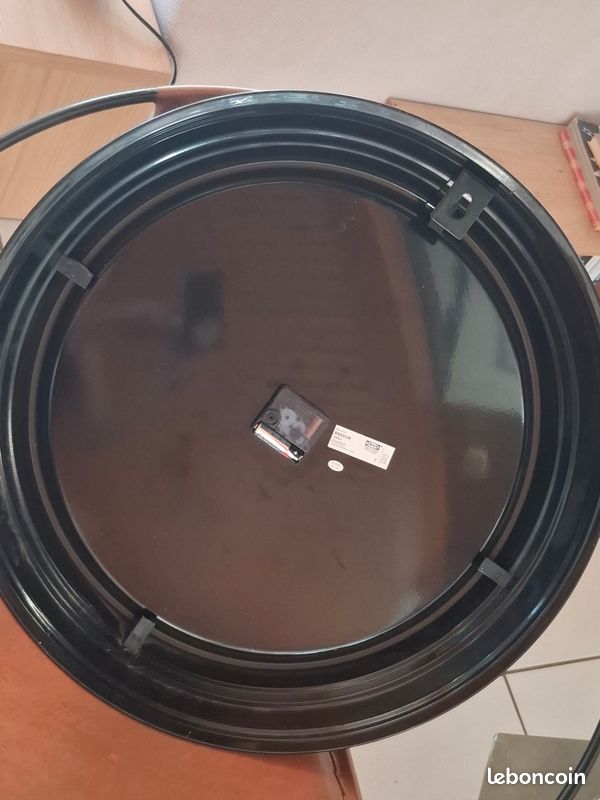 Horloge murale BRAVUR noire IKEA 59cm (image 2)