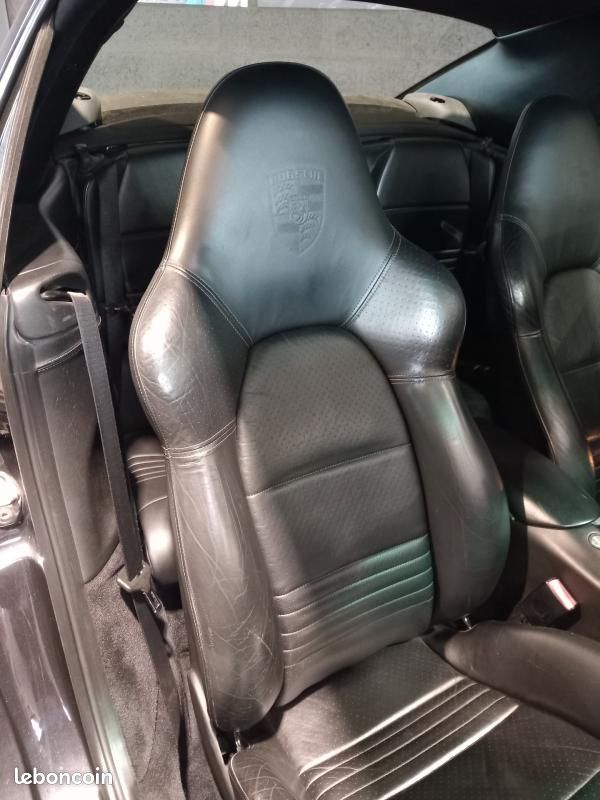 Porsche 911 CARRERA 4 996 Cabriolet 3.6i 4S (image 26)
