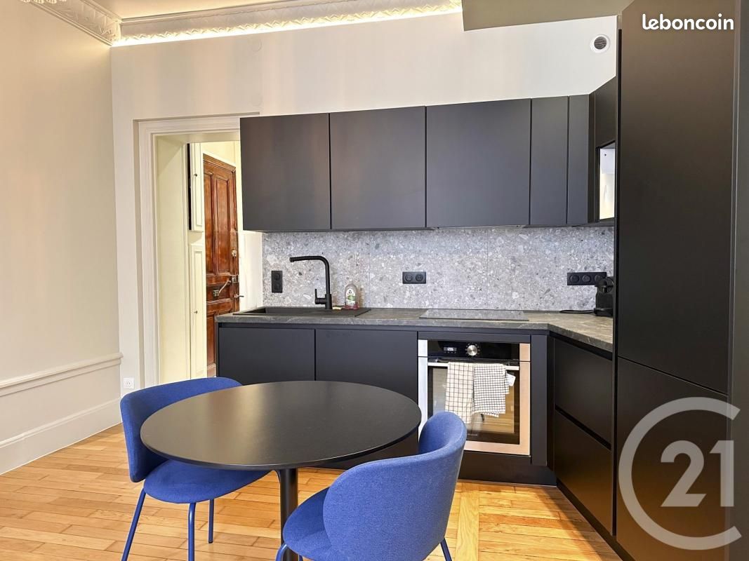 Appartement 2 pièces 38 m² · à Grenoble · 38 m² · 890 €/mois