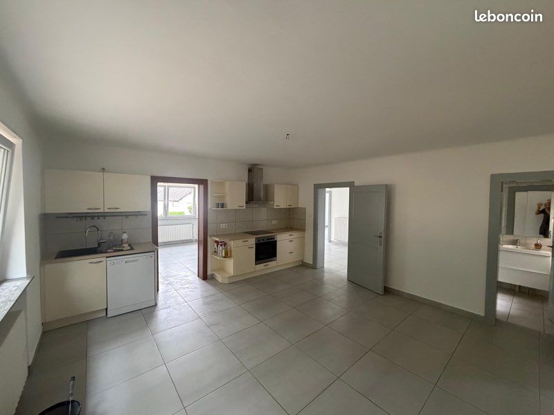 Appartement 3 pièces 100 m² · à Diebling · 100 m² · 800 €/mois