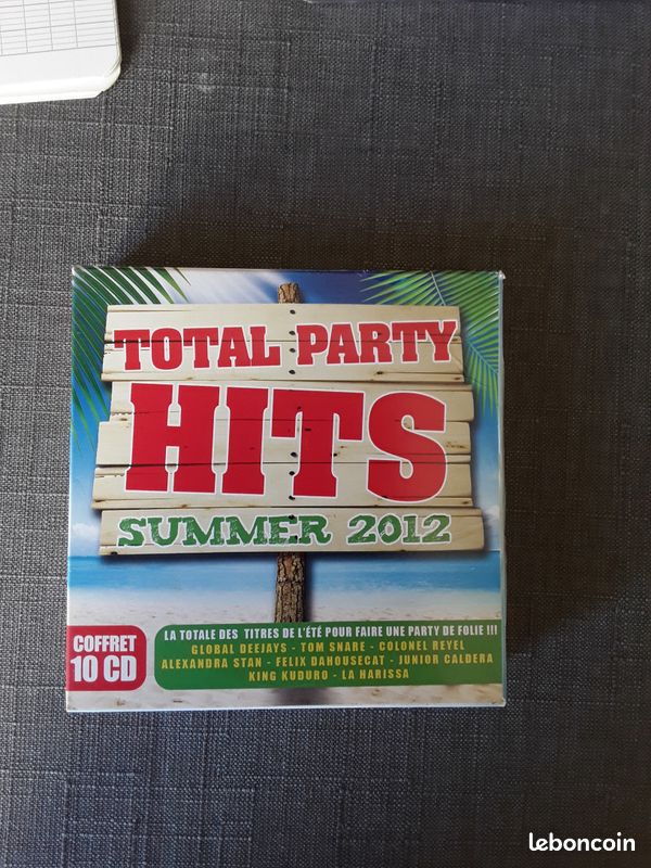 Coffret 10 CD Total Party Hits Summer 2012 (image 1)