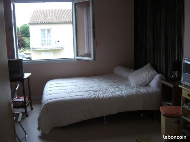 Studio 1 pièce 25 m²