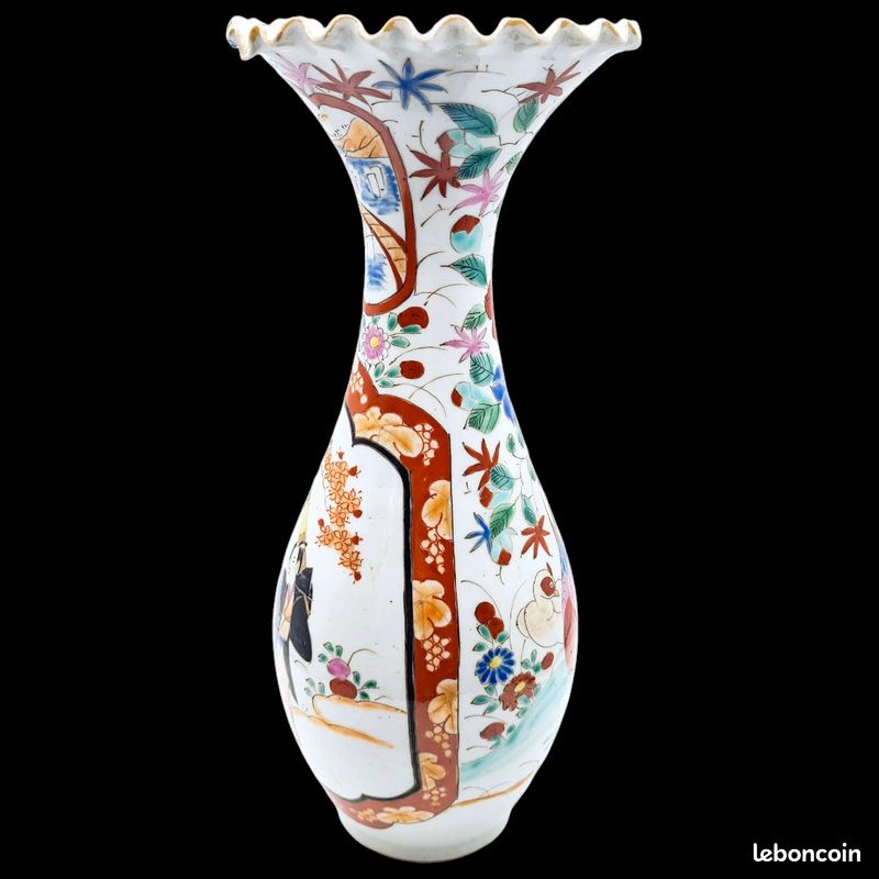 Vase Japonais porcelaine période Meiji (1868-1912) - Samouraï et dame en kimono faisan, fleurs de cerisier, érables rouges, Mont Fuji (image 6)