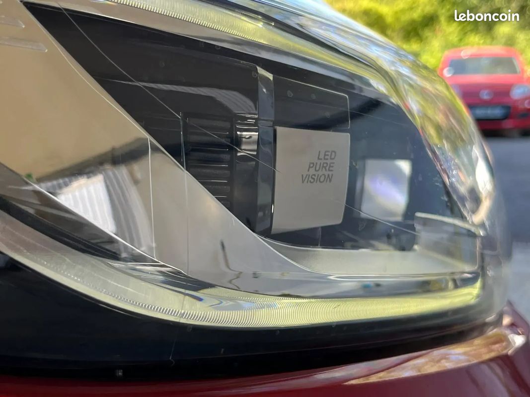 RENAULT Kadjar 1.2 130ch 130 Intens 2016 - 2018 - 87 500 km - Faible kilométrage - Boîte auto (image 25)