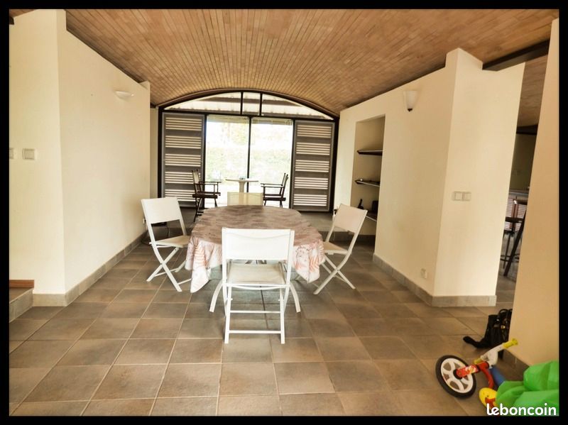 Villa 8 pièces 220 m² (image 17)