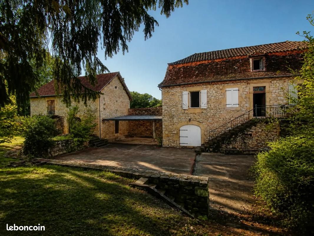 Maison 6 pièces 157 m² · à Saint-Michel-Loubéjou · 157 m² · 188 000 €