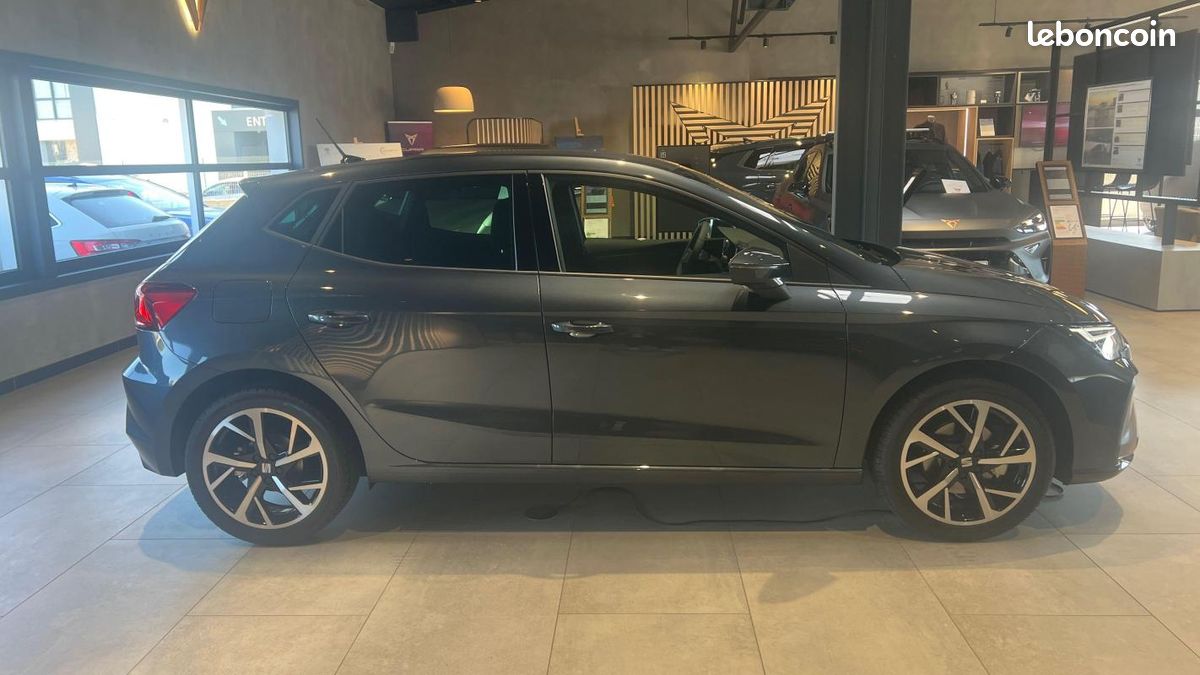 Seat Ibiza 1.0 TSI 115 ch Start/Stop DSG7 Copa (image 6)