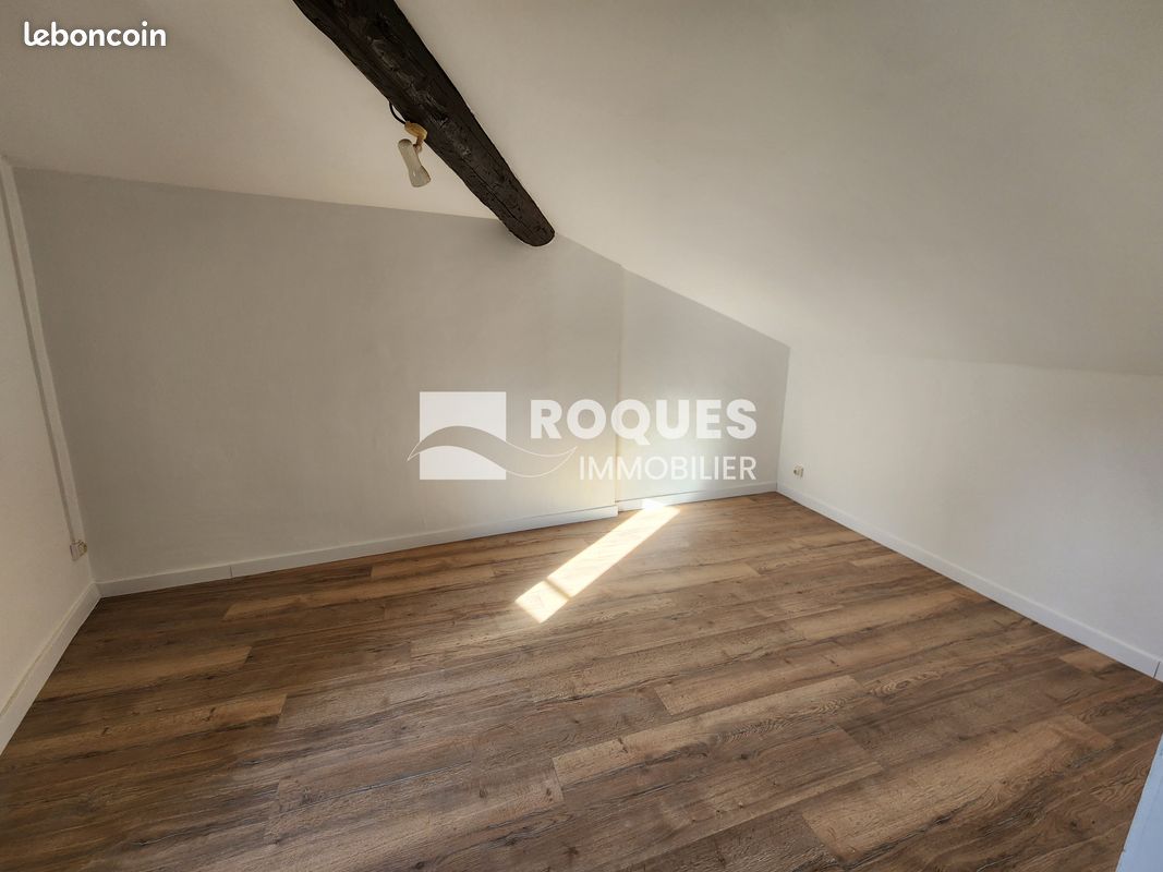 Appartement 1 pièce 18 m² · à Lodève · 18 m² · 260 €/mois