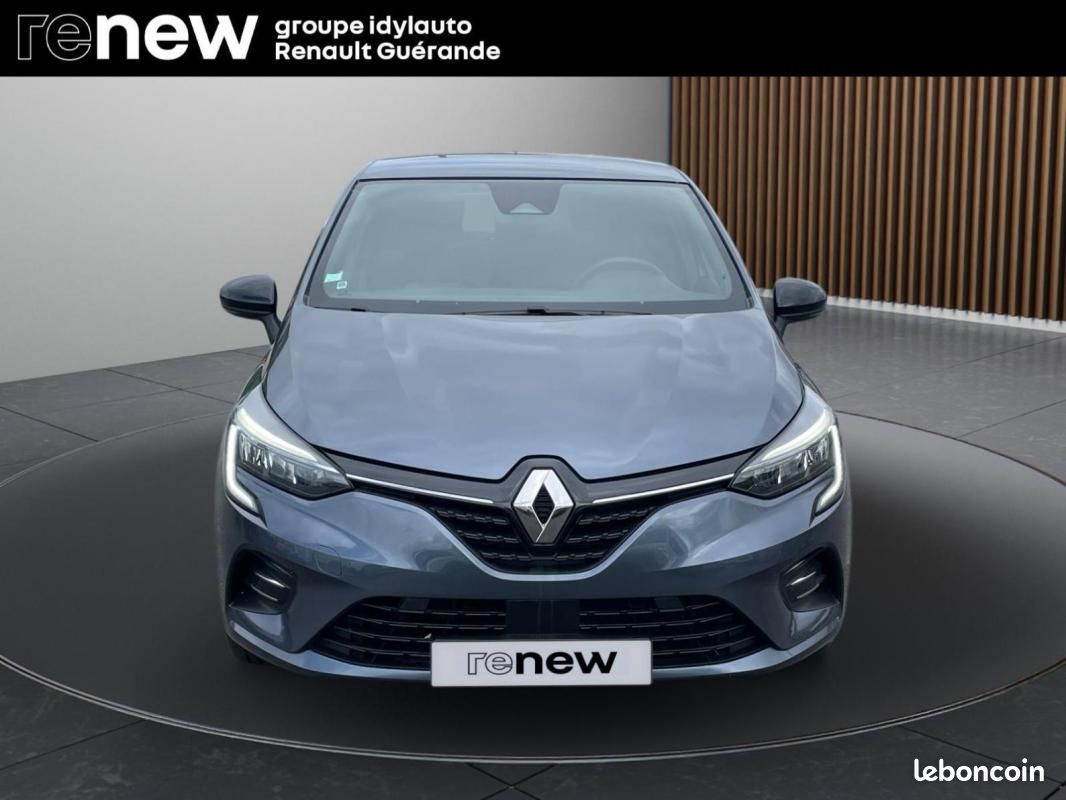 Renault Clio V E-Tech 140 - 21N Limited (image 8)