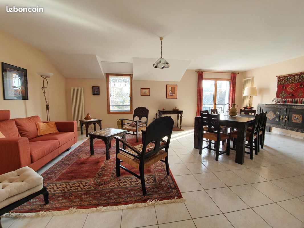 Appartement 5 pièces 106 m² · à La Roche-sur-Yon · 106 m² · 249 000 €