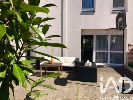 Appartement 5 pièces 97 m² · à Évry-Courcouronnes · 97 m² · 200 000 €