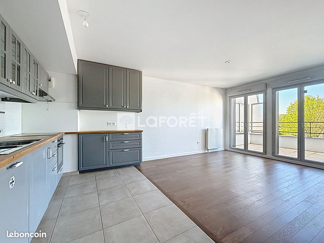 Appartement 3 pièces 55 m² · à Saint-Cyr-l'École · 55 m² · 299 000 €