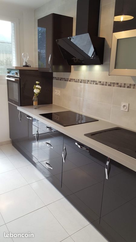 Appartement 3 pièces 57 m² · à Échirolles · 57 m² · 98 000 €