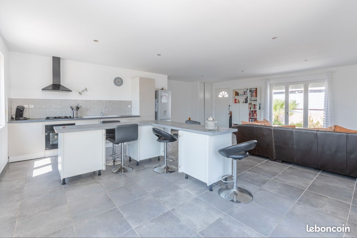 Maison 5 pièces 122 m² · à Mèze · 122 m² · 470 000 €