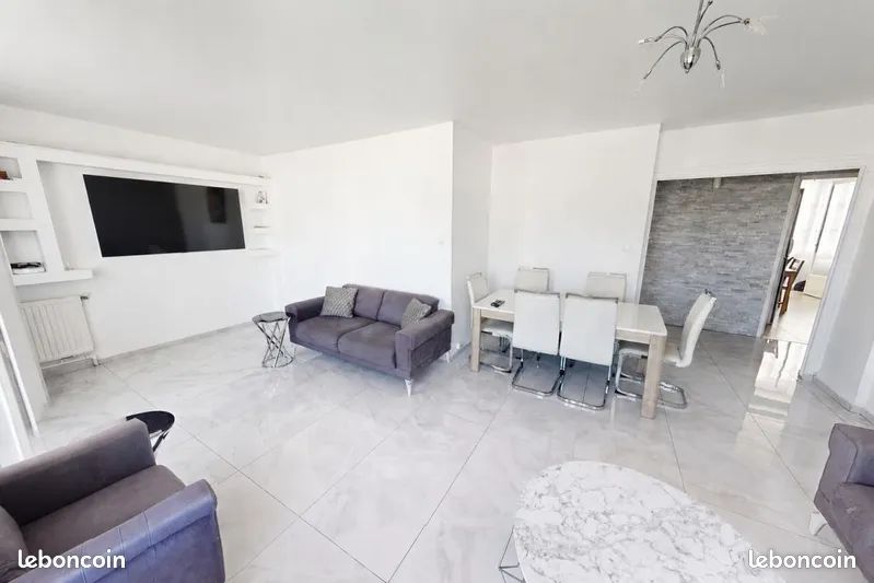 Appartement 5 pièces 85 m² · à Saint-Martin-d'Hères · 85 m² · 147 000 €
