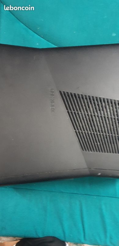 Xbox 360 neuf avec des jeux (image 1)