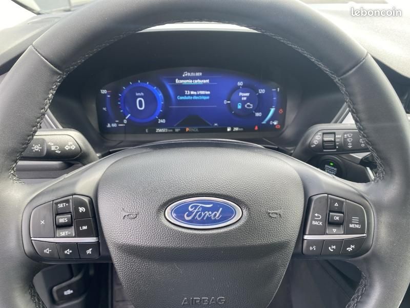 Ford Kuga 2.5 Duratec 190ch FHEV E85 Titanium BVA (image 15)