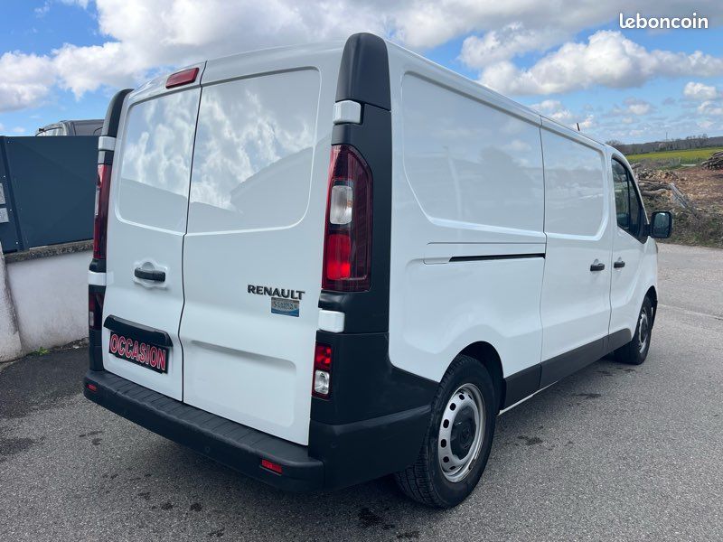 🚚 renault trafic iii l2h1 3t 2.0 dci 150 confort edc 14158 ht (image 7)