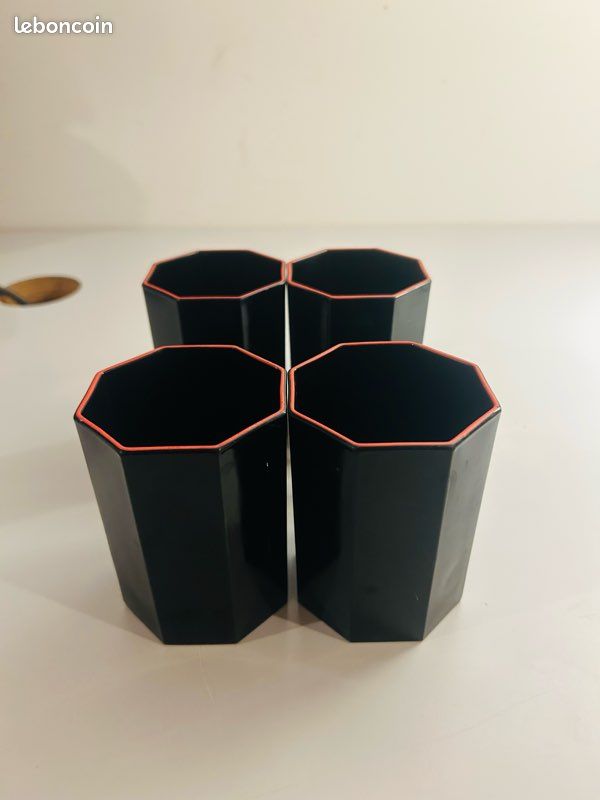 4 Mugs Arcopal Octime Vintage Noir & Rouge France Années 80 (image 1)