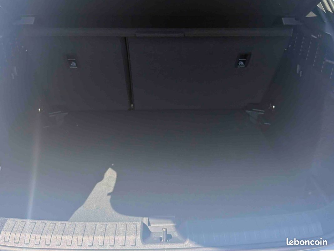 AUDI A3 Sportback TFSI 116 ch Hybride S line (image 13)