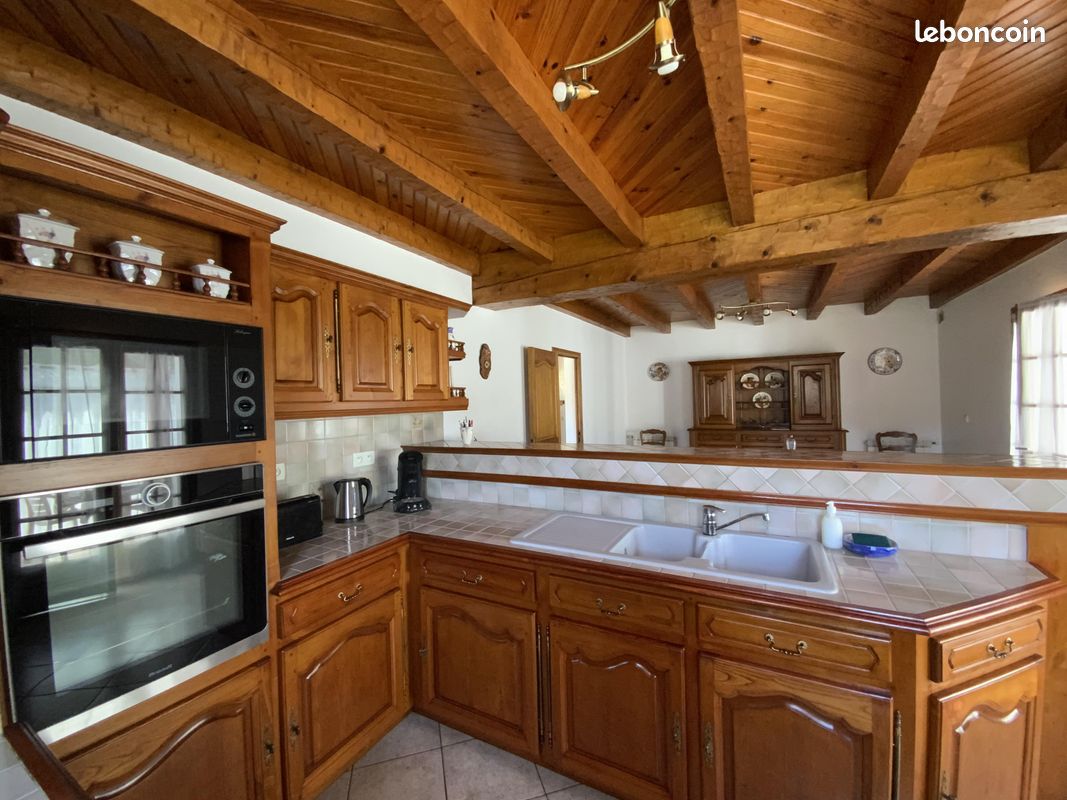 Vente | Maison | 7p | 5ch | 170 m² | Hasparren | Expo Sud | Terrasse · Balcon (image 6)