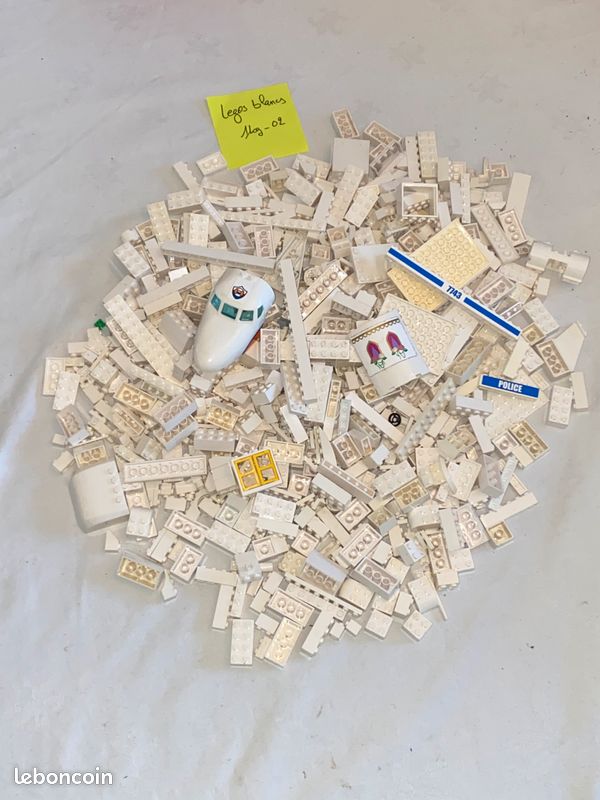 LEGO BLANC 1KG _ lot 2 (image 1)