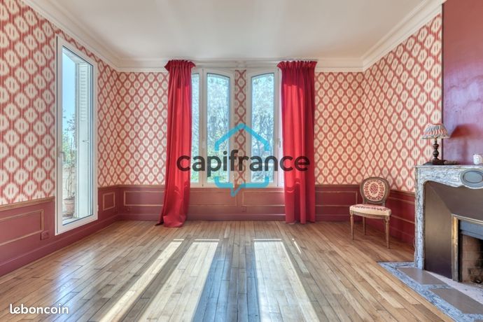 https://img.leboncoin.fr/api/v1/lbcpb1/images/5f/0b/ce/5f0bce6a59e24c95c6ada3ce5c16d7cc81b5ffb6.jpg?rule=ad-image