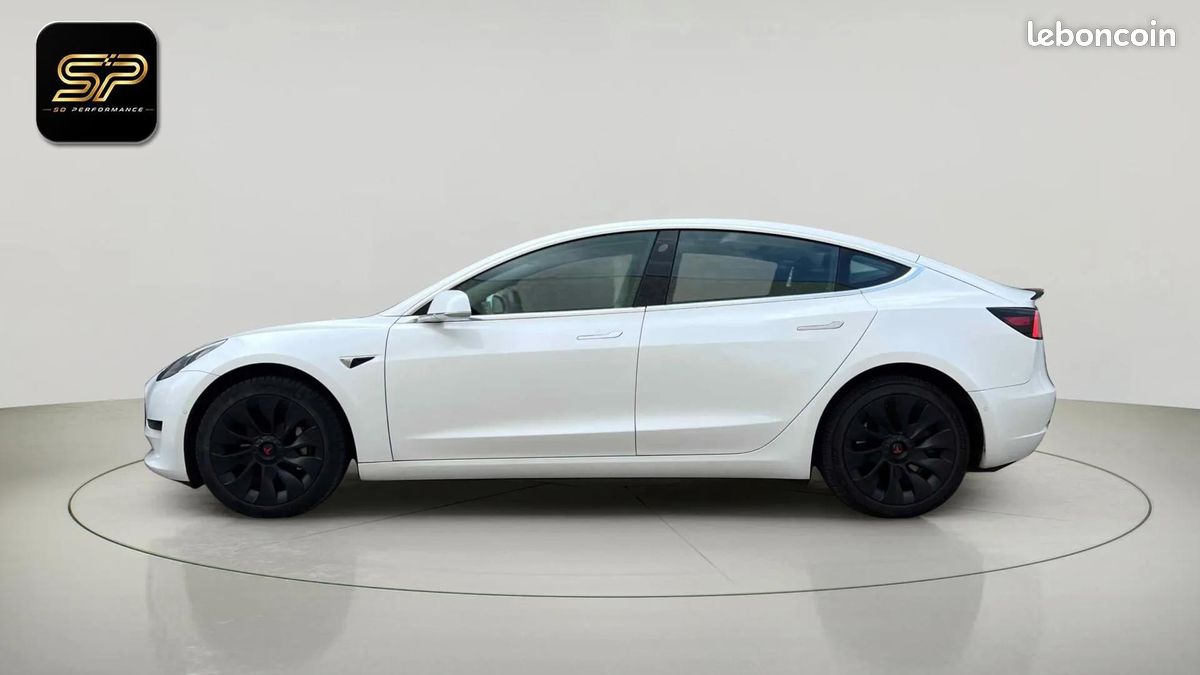 TESLA MODEL 3 Standard Range Plus * Pack MMX * Autopilot * Toit Panoramique * 325 ch (image 4)