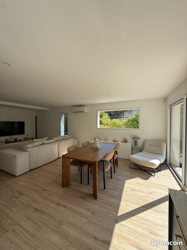 Maison 4 pièces 100 m² · à Roquevaire · 100 m² · 570 000 €