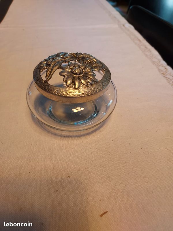 Boîte En Verre Pot Pourri Vide Poche - Couvercle Étain, Décor Rose Florale